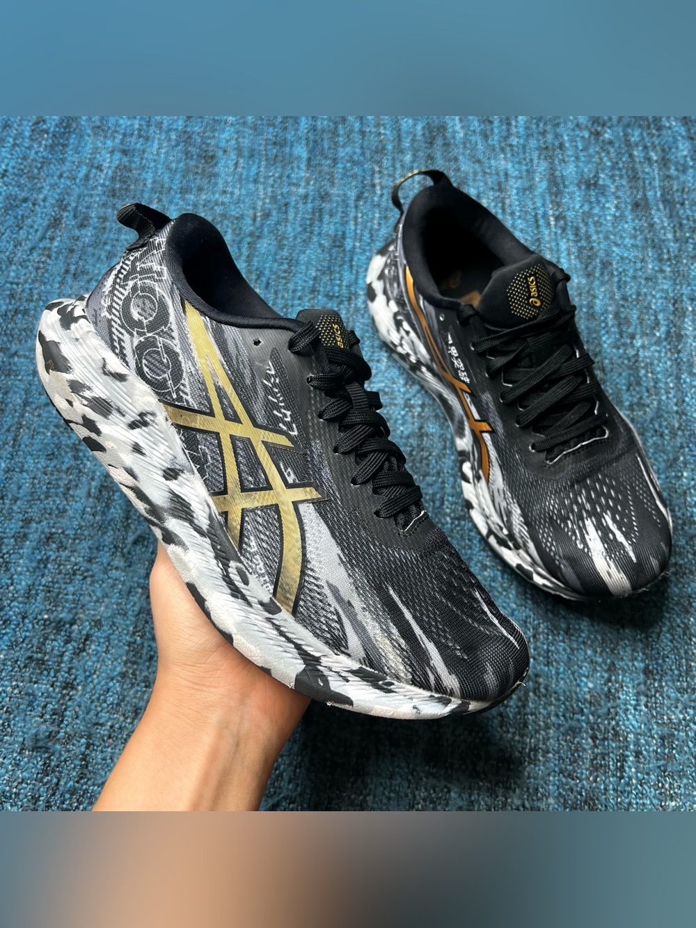 Asics Gel Noosa Tri 13 Running Shoes in Digital Camo Black White Gold Womens 6.5